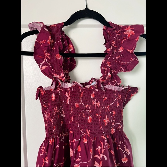 Hill House Dresses & Skirts - Hill House Ellie Nap Dress (size M)